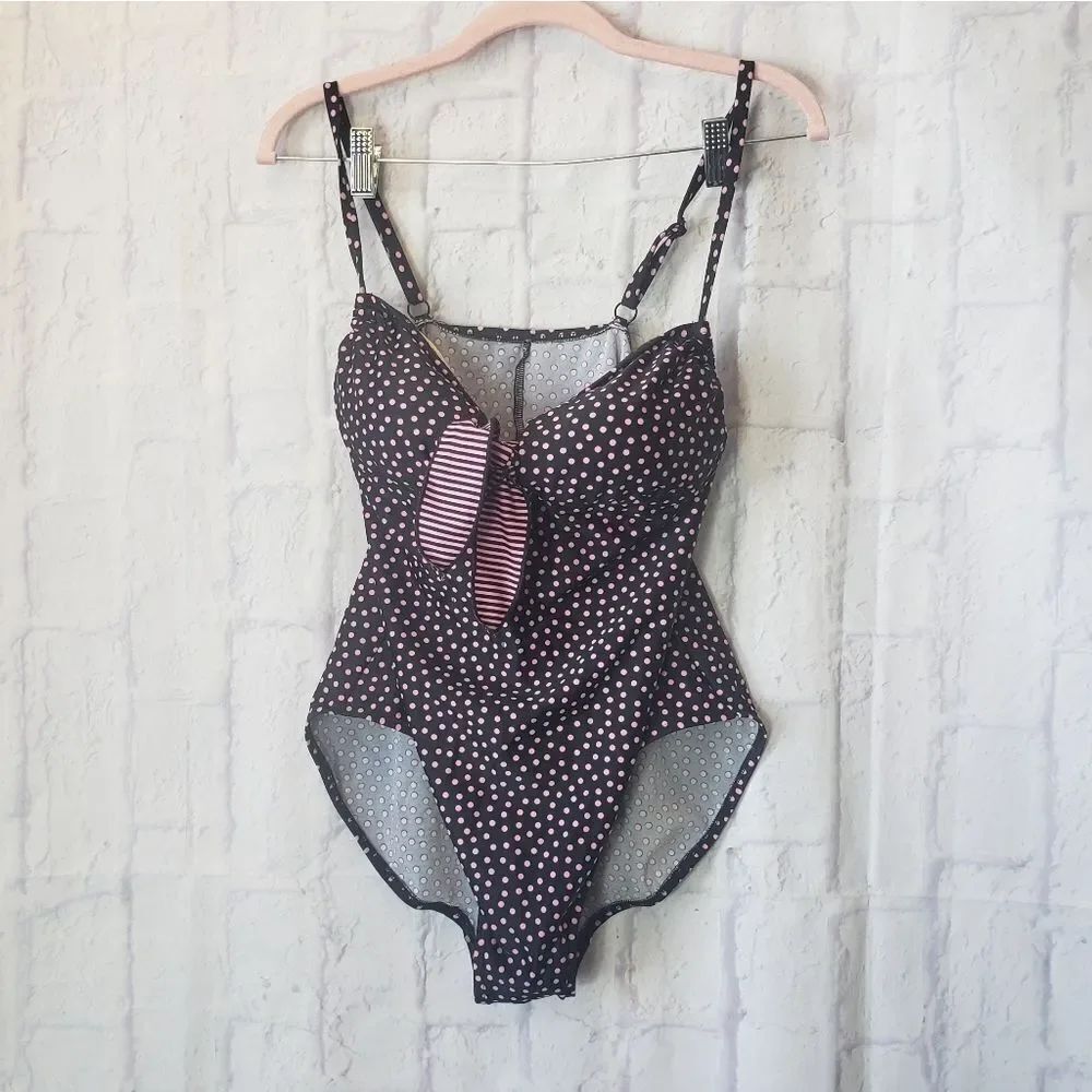 💜MAXINE Polka-Dot One Piece Swimsuit 16